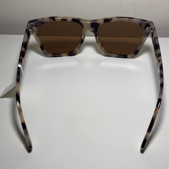 Vince Camuto leopard print sunglasses 100% UV absorptive - Picture 8 of 11